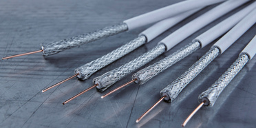 Kabel- und Steckverbinder bei Weber & Weber GmbH in Schönburg