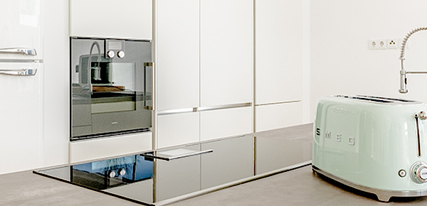 Elektro- und Haushaltsgeräte bei Weber & Weber GmbH in Schönburg